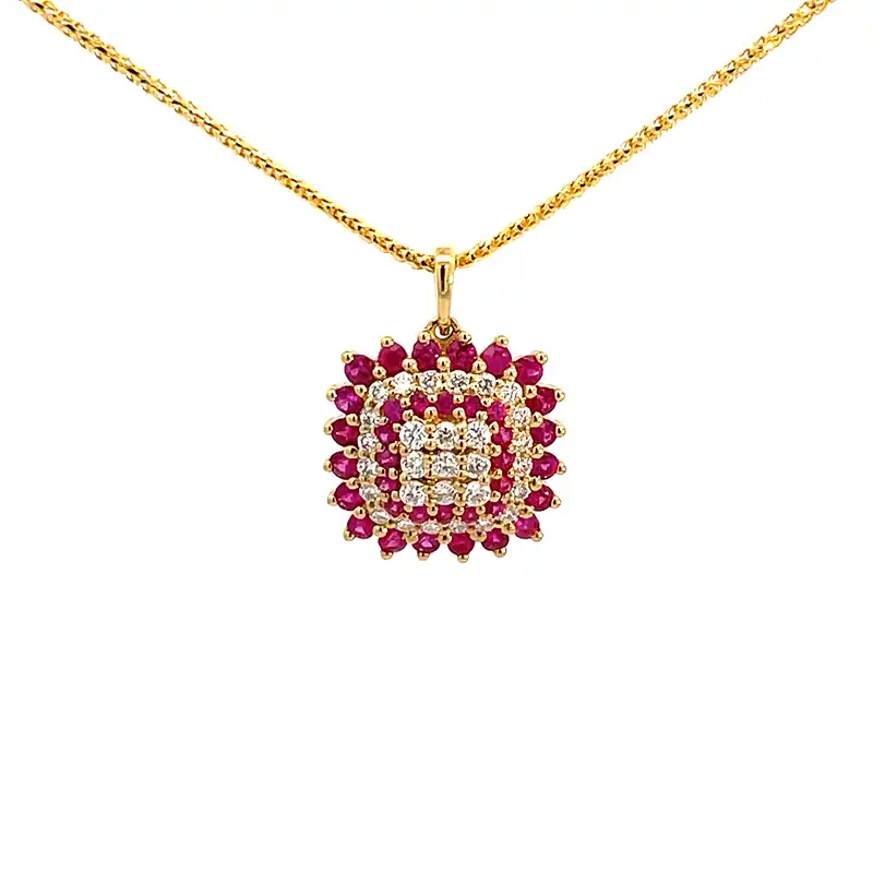 18K Gold Pendant Set in Ruby and Diamonds - Square